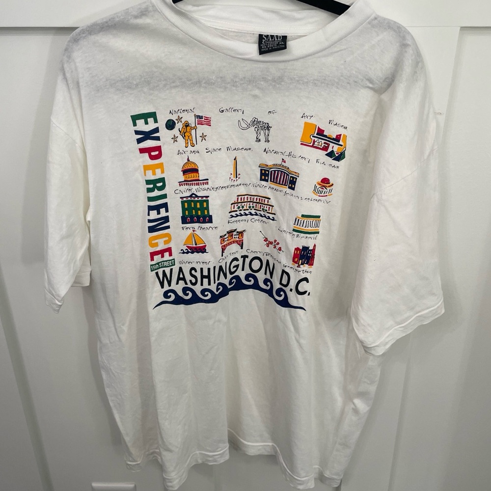 Vintage Short Sleeve Men’s T shirt- size XL- Experience Places in Washington DC